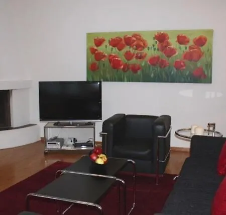Charming Flat, Near - Fb9 Apartment *