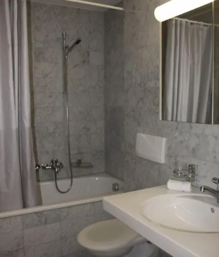 Charming Flat, Near - Fb9 Lägenhet